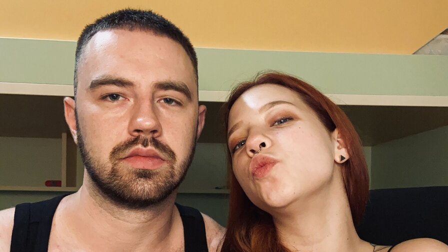 AlexAndDarleen Amateur Masturbating