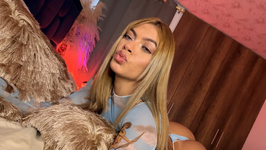 AliceHazel Amateur Masturbating