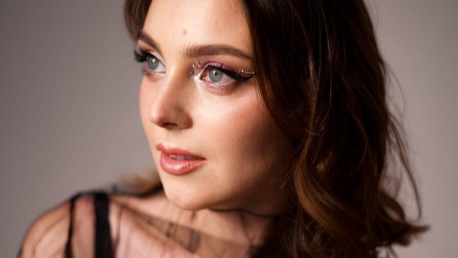 AmandaLise Amateur Masturbating