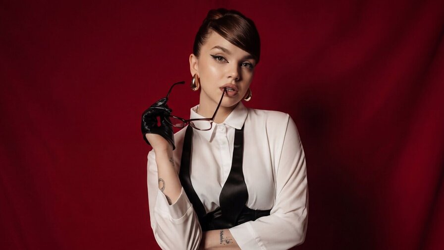 AnitaVenture Amateur Masturbating