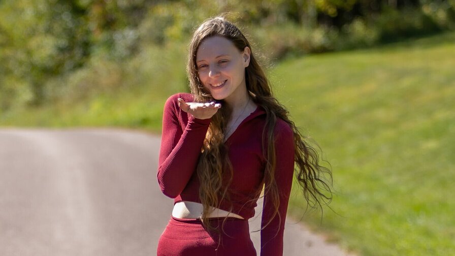 AnnaRosella Amateur Masturbating