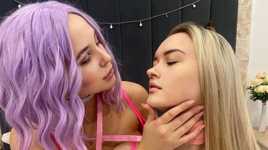 AvaCecil Amateur Masturbating