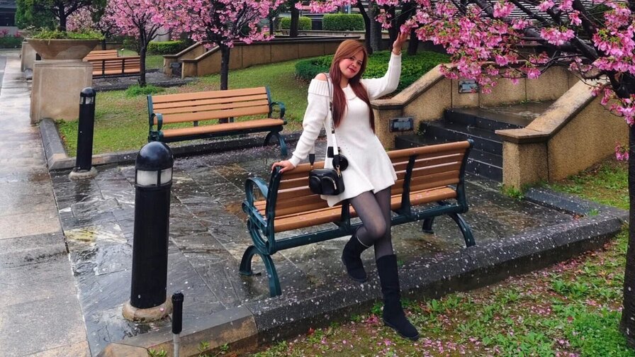 AvaLorelei Amateur Masturbating