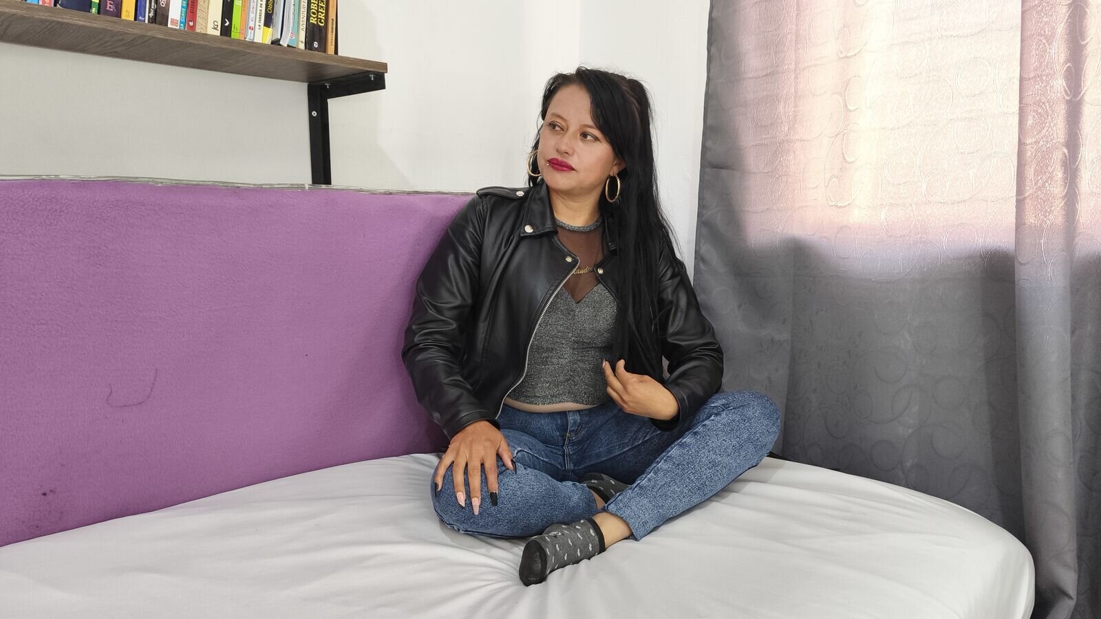 BritanyBrow Amateur Masturbating