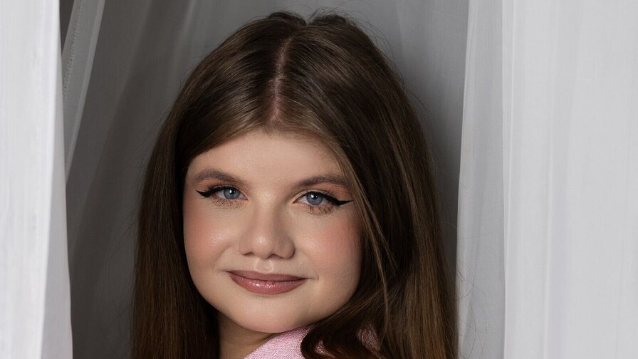 ChloeHalses Amateur Masturbating