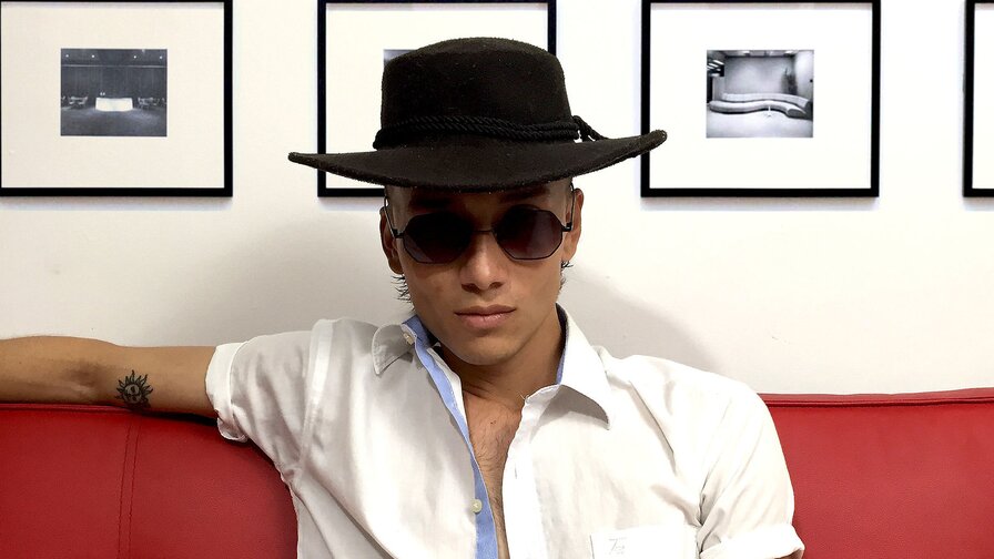 DamianRose Amateur Masturbating