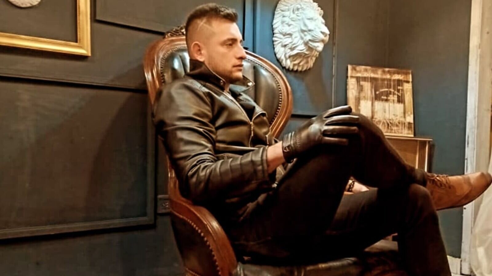 ErickBossi Amateur Masturbating