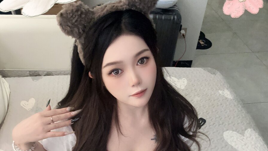 HelenAlberta Amateur Masturbating