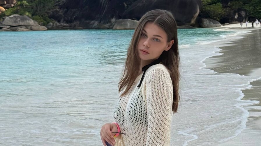 JenetteKotzur Amateur Masturbating