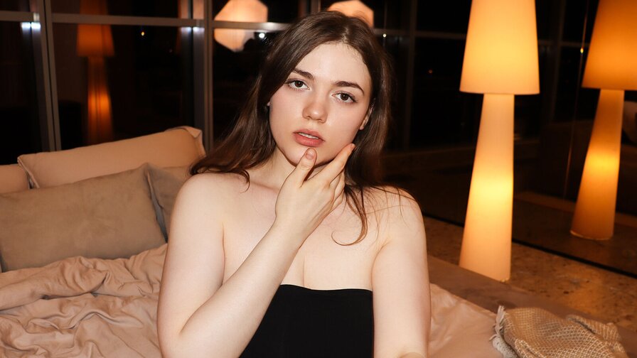 KaileySummer Amateur Masturbating