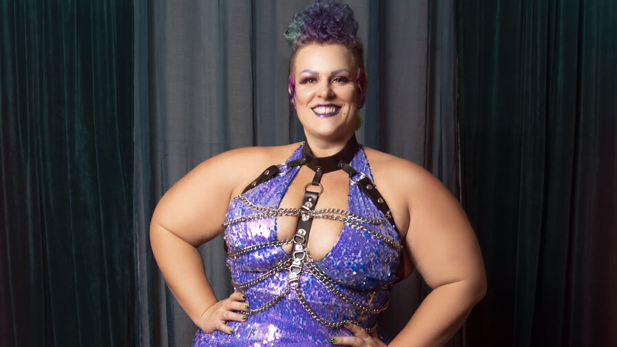 LadyCoquine Amateur Masturbating