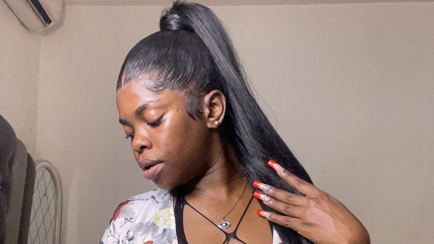 LunaCapri Amateur Masturbating