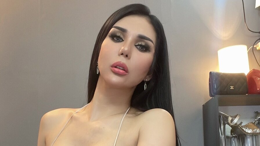 MariePosa Amateur Masturbating