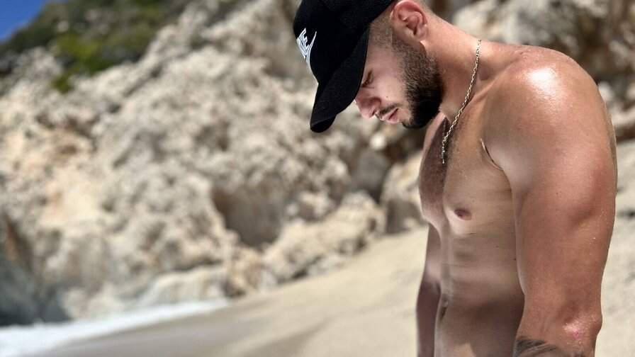 NicholasPal Amateur Masturbating