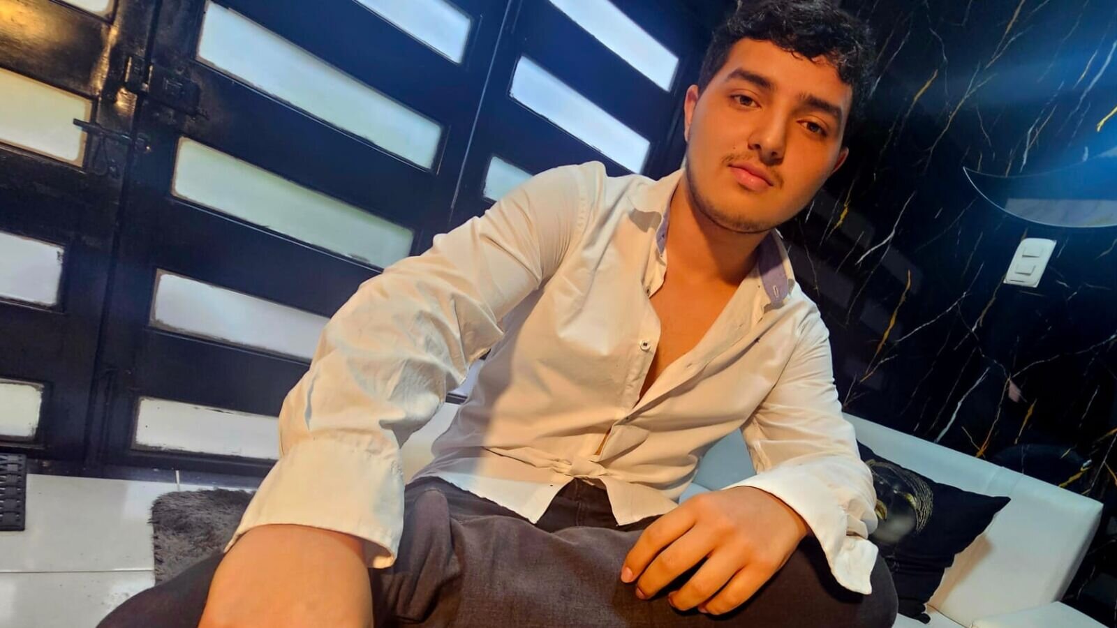 OliverThonsonn Amateur Masturbating