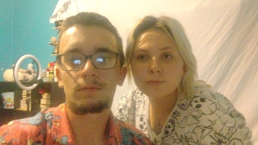 Poppycouple Amateur Masturbating