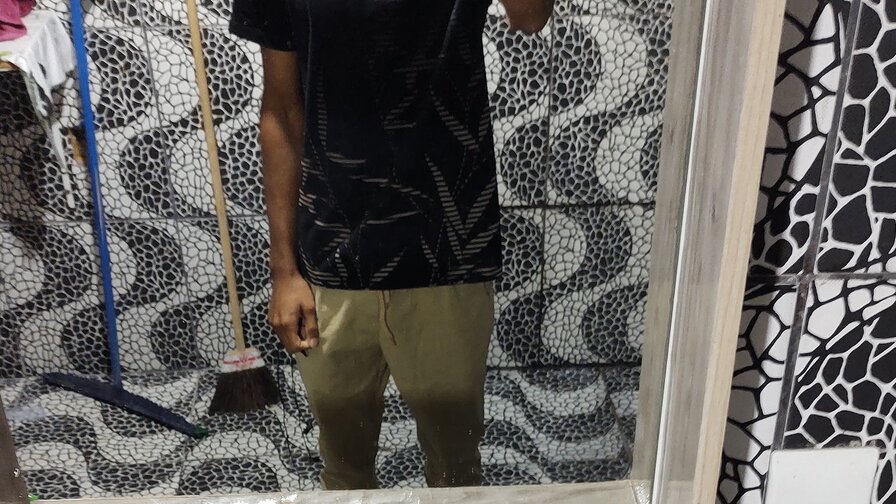 RichardMari Amateur Masturbating