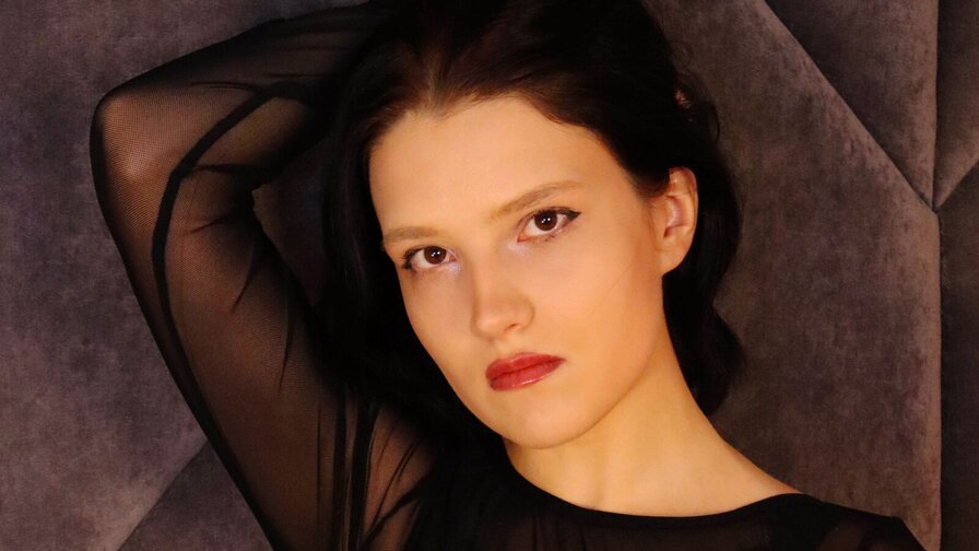 RowenBenson Amateur Masturbating