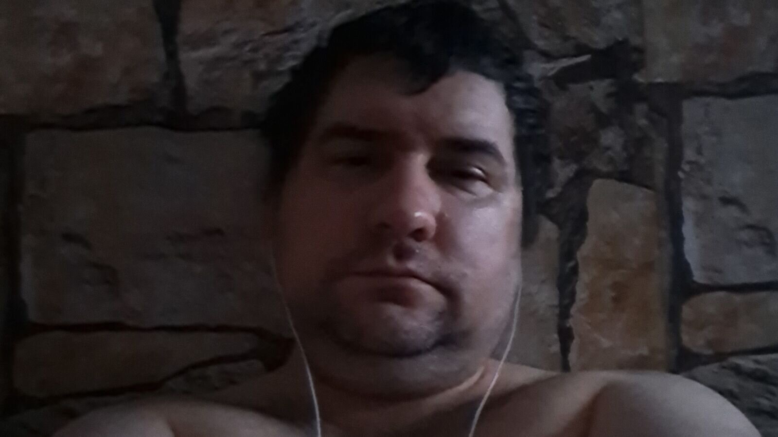 Wiz Amateur Masturbating